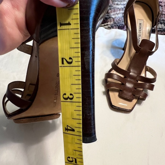 Manolo Blahnik brown heels Size 9/40 - Picture 9 of 9